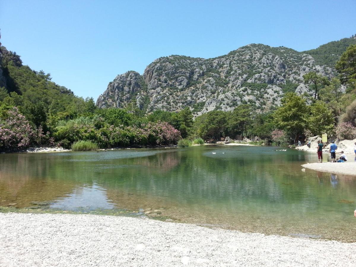 Flora Pansiyon Cirali Apartment Kemer Exterior photo