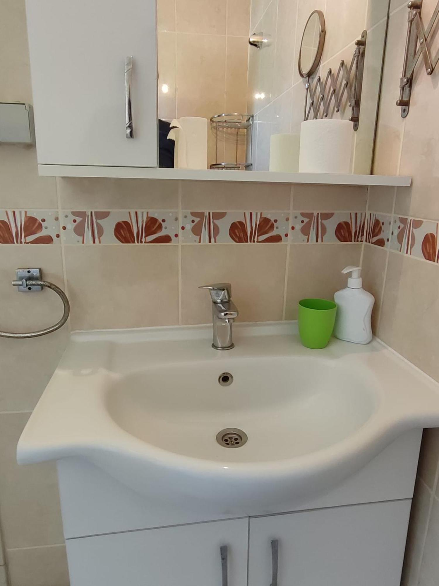 Flora Pansiyon Cirali Apartment Kemer Exterior photo